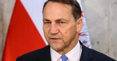 Sikorski o zaproszeniu Putina na G20 : Polska nie powinna bojkotować szczytu